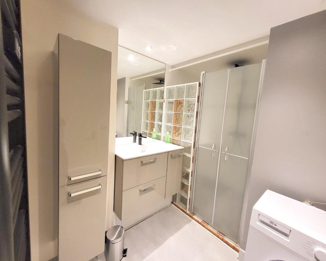 - Premium Jardin, Piscine Et Garage Apartment